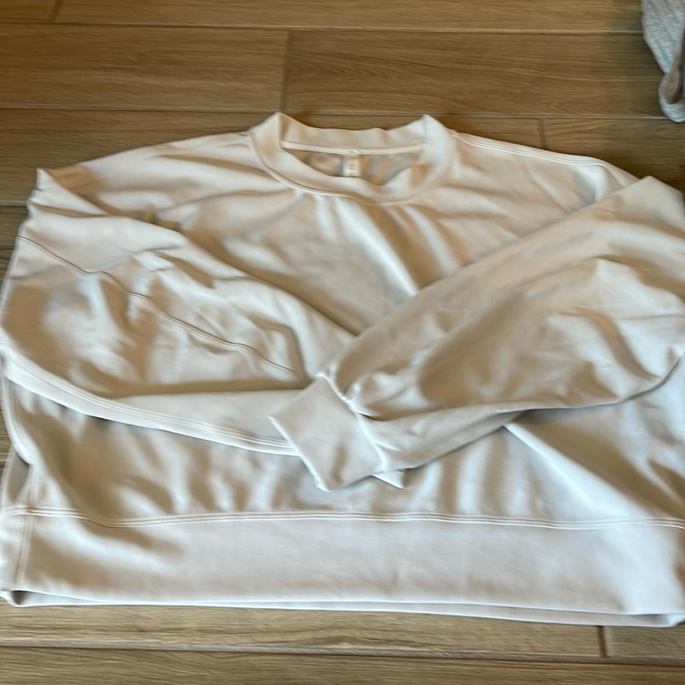 Lululemon perfectly oversized Softstreme cropped crew Bone Sz 12